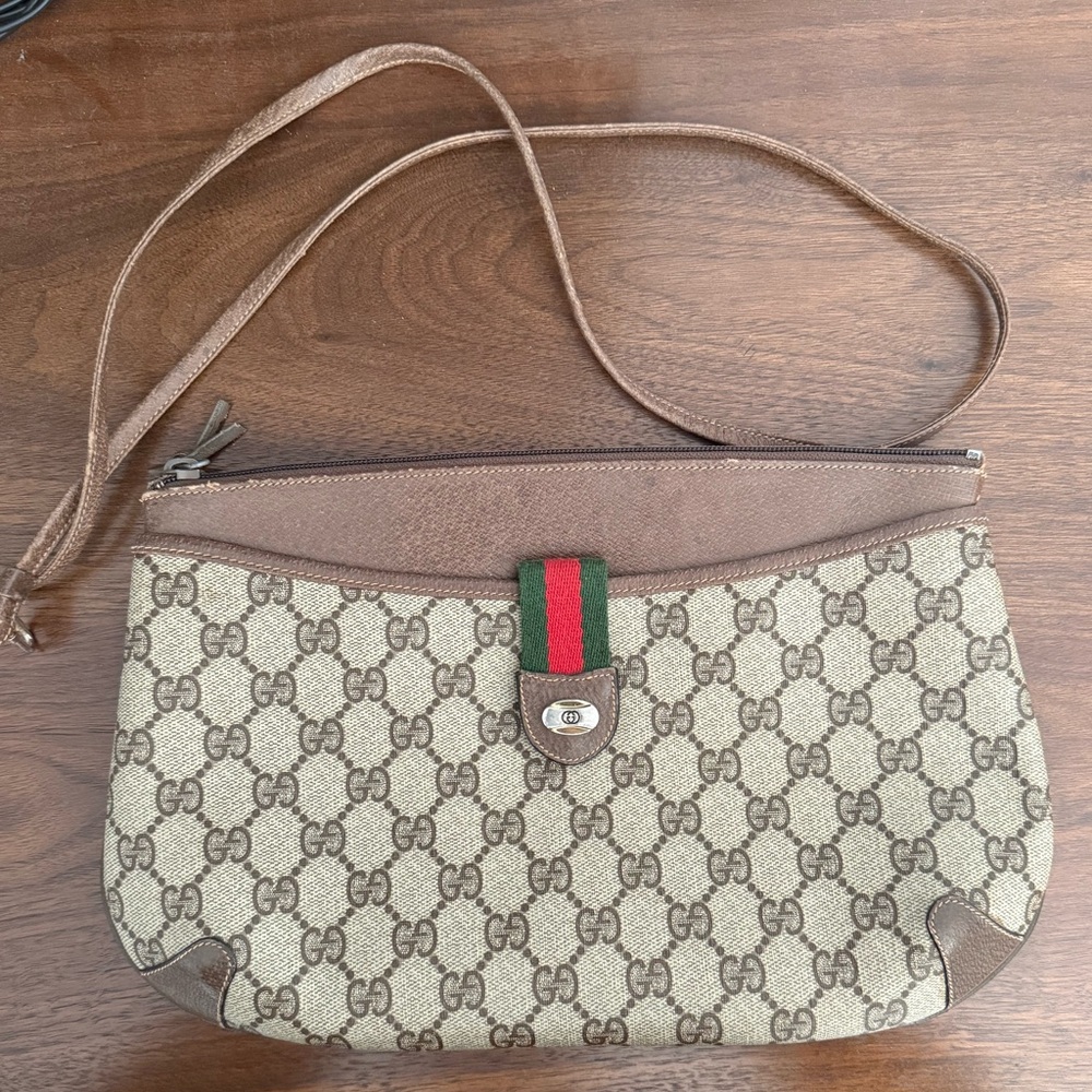 Gucci crossbody bag